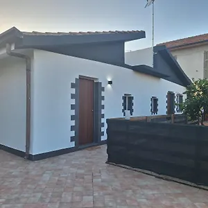 Airport House Casa vacanze